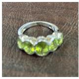 925 PERIDOT RING SIZE 5