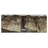 MILITARY CAMO PANTS 29-32 LARGE