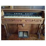 MONTGOMERY WARD WINDSOR ORGAN