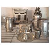 PEWTER MUGS, Dï¿½COR, ANTIQUE TOASTER