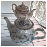 2 PC TEA POTS, BLUE AND WHITE, FLORAL THEMED