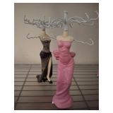 VICTORIAN LADY NECKLACE HOLDERS