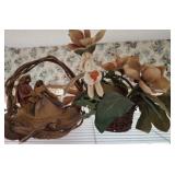 WOODEN VINE NATIVITY AND ARTIFICIAL PLANT