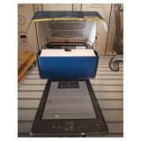 MAGELLAN ROAD MATE GPS AND TABLET