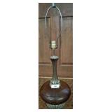 MID CENTURY DECORATIVE LAMP 33IN AMBER