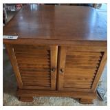 ETHAN ALLEN 2 DOOR RECORD CABINET 24X24X20