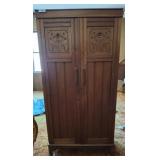 2 DOOR VINTAGE  MID CENTURY WARDROBE
