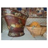 PAINTED COAL HOD, METAL BASKET