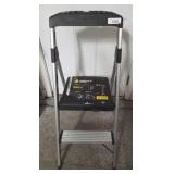 Gorilla Ladders 2-Step Aluminum Ladder With 250 lb