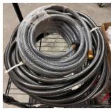 Heavy-Duty Hydraulic Hoses With Connectors