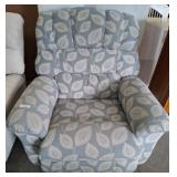 La-Z-Boy Recliner With Leaf Pattern