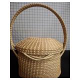 SWEET GRASS HANDLED CARRIER 11X15