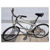 Menï¿½s Steel-Frame Mountain Bike with 26-Inch Wheel