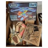 Boxed Lot: Blokko 3-in-1 Light FX Copters Set