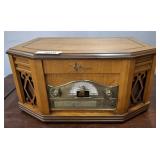 EMERSON AM FM , CASSETTE, DVD PLAYER / RADIO