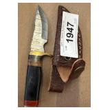 Fixed Blade Knife with Damascus Style Blade