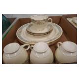 Eggshell Nautilus Dinner Set with Floral Motif