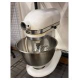 KitchenAid White Stand Mixer with Bowl