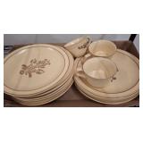 Pfaltzgraff Heritage Dinnerware Set