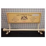 Vintage-Style Metal Towel Rack