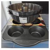 Non-Stick Bakeware Bundt and Muffin Pans