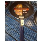 Winco 10-Inch Aluminum Non-Stick Fry Pan