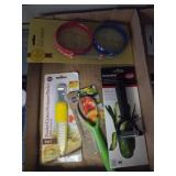 Kitchen Utensil Set with Egg Rings and Peelers