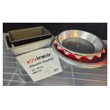 Baking Pans and Accessories Set