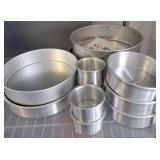 Winco Aluminum Bakeware Assortment