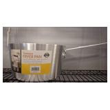 Aluminum Tapered Fryer Pan, 7 Qt Capacity
