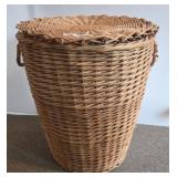 Wicker Basket With Lid and Handles, 19 Inches Tall