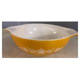 Pyrex 474-B Cinderella Mixing Bowl