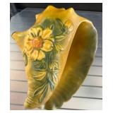 Roseville 1436 Shell Flower Pottery Vase