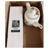 Portable Blender and Floral Ceramic Teapot