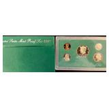 1977 U.S. Mint Proof Coin Set with Case