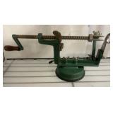 Manual Cast Iron Apple Peeler with Crank Handle