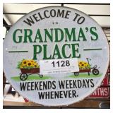 Round Metal ï¿½Grandmaï¿½s Placeï¿½ Sign