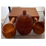 Wooden Art Set: Jar, Mugs, and Box