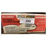 Magnavox TB110MW9 DTV Converter Box in Box