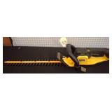 DeWalt 20V MAX DCHT820 Hedge Trimmer