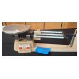 Ohaus Triple Beam Balance, 2610g Capacity