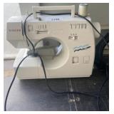 Singer Sewing Machine with Foot Pedal c3