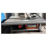 Ridgid Tabletop Tile Saw With Accessories c4
