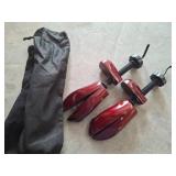 Wooden Shoe Stretchers with Bag
