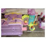 Plastic Playsets & Figures