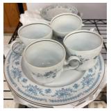 Yamato Fine China Cups and Saucers Set