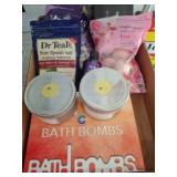 Spa-Themed Gift Set With Bath Bombs and Salts