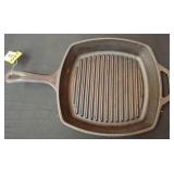 Lodge Cast Iron Square Grill Pan