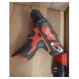 Milwaukee M12 3/8" 12V Drill/Driver with Battery