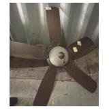 Ceiling Fan With 5 Wood-Style Blades 50in c4